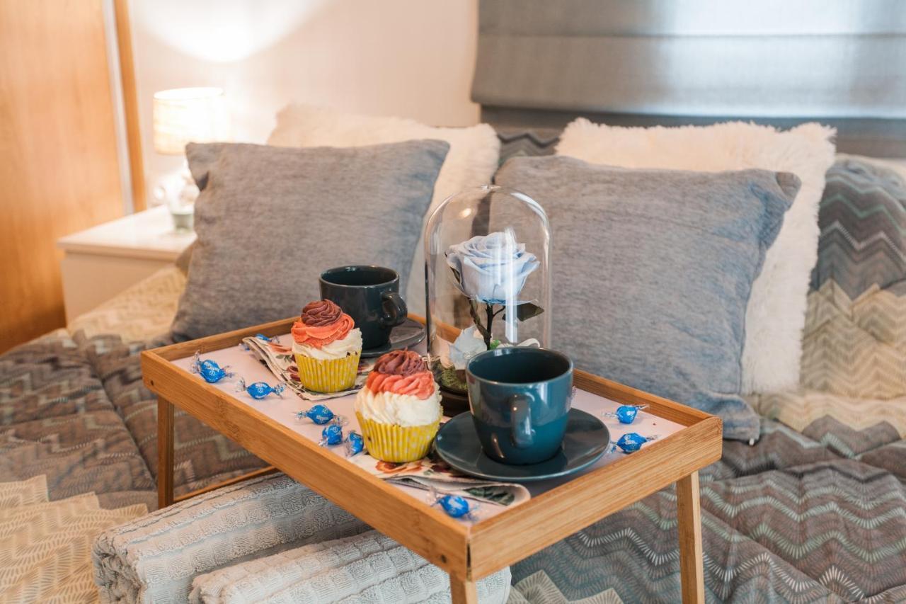 Luxury Seaside Apartment Next To Starbucks Opossite The Beach Park Of Flisvos Atény Exteriér fotografie